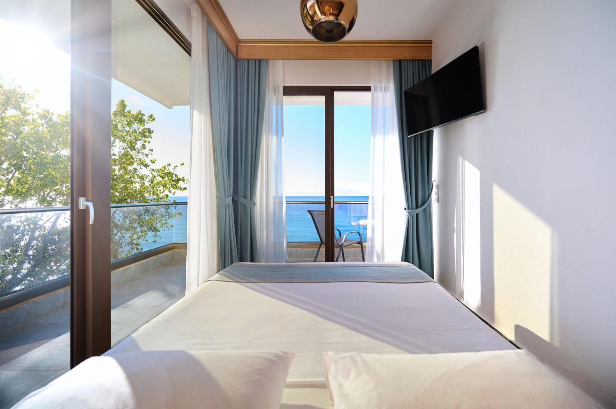 Evlogia Hotel Seafront And Anex By Greek Pride Fourka Exterior photo